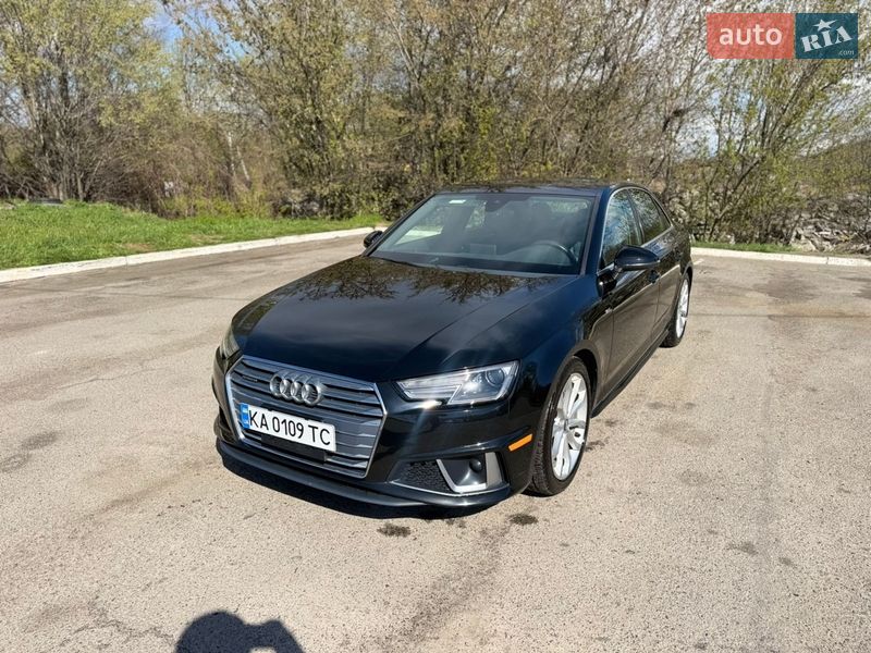 Седан Audi A4 2019 в Киеве