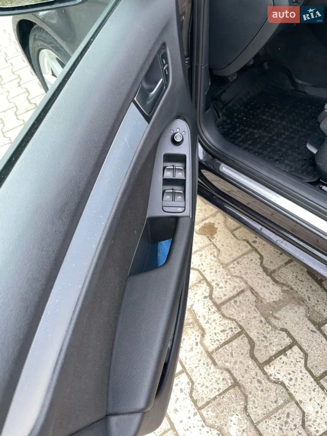 2011 Audi A4 - мініатюра 26