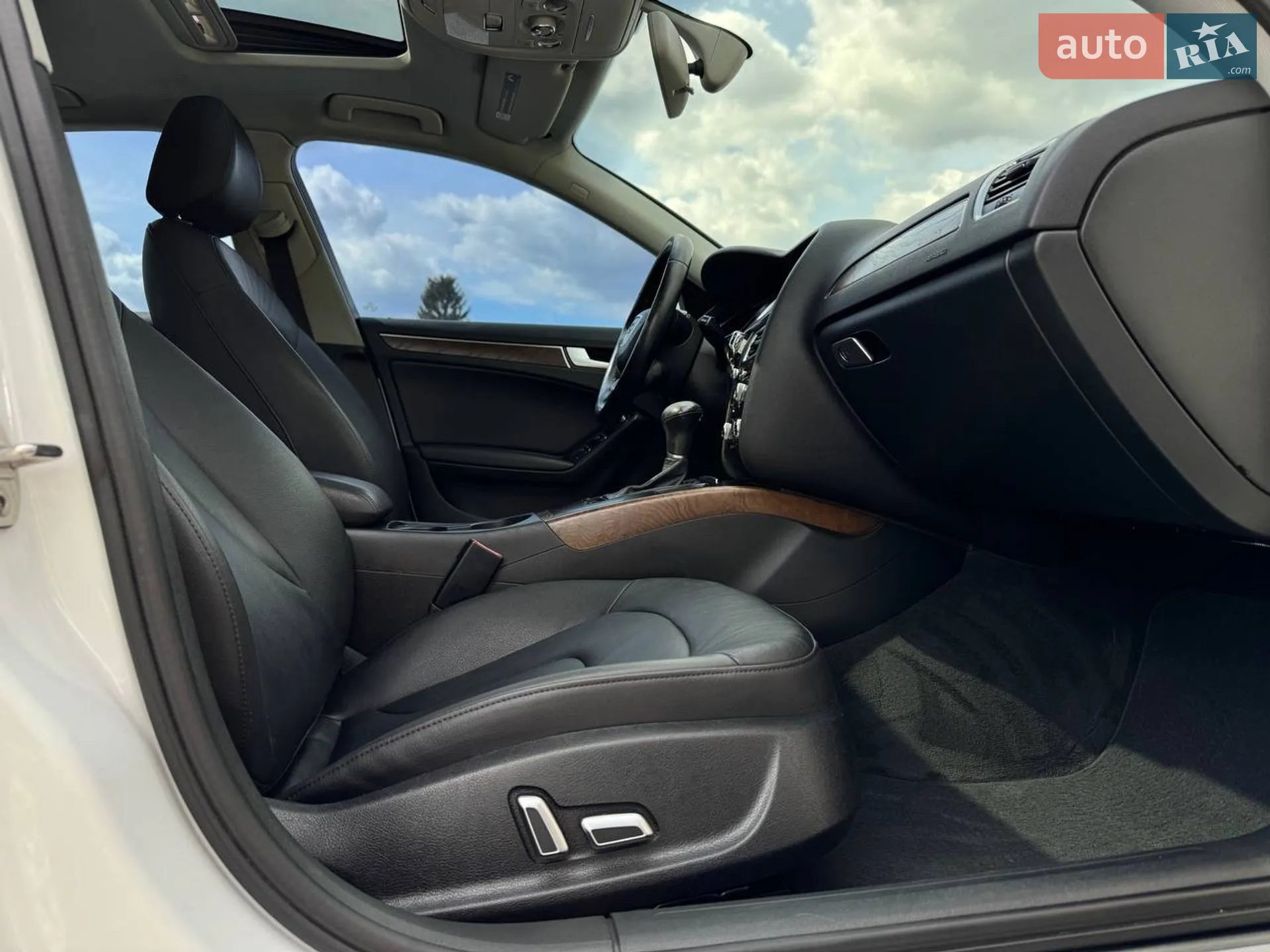 2015 Audi A4 - мініатюра 26