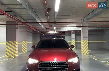 Седан Audi A4 2017 в Одессе