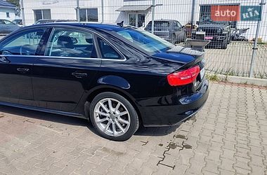 Седан Audi A4 2015 в Сокале
