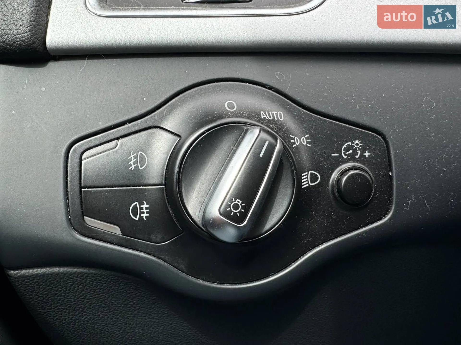 2015 Audi A4 - мініатюра 17
