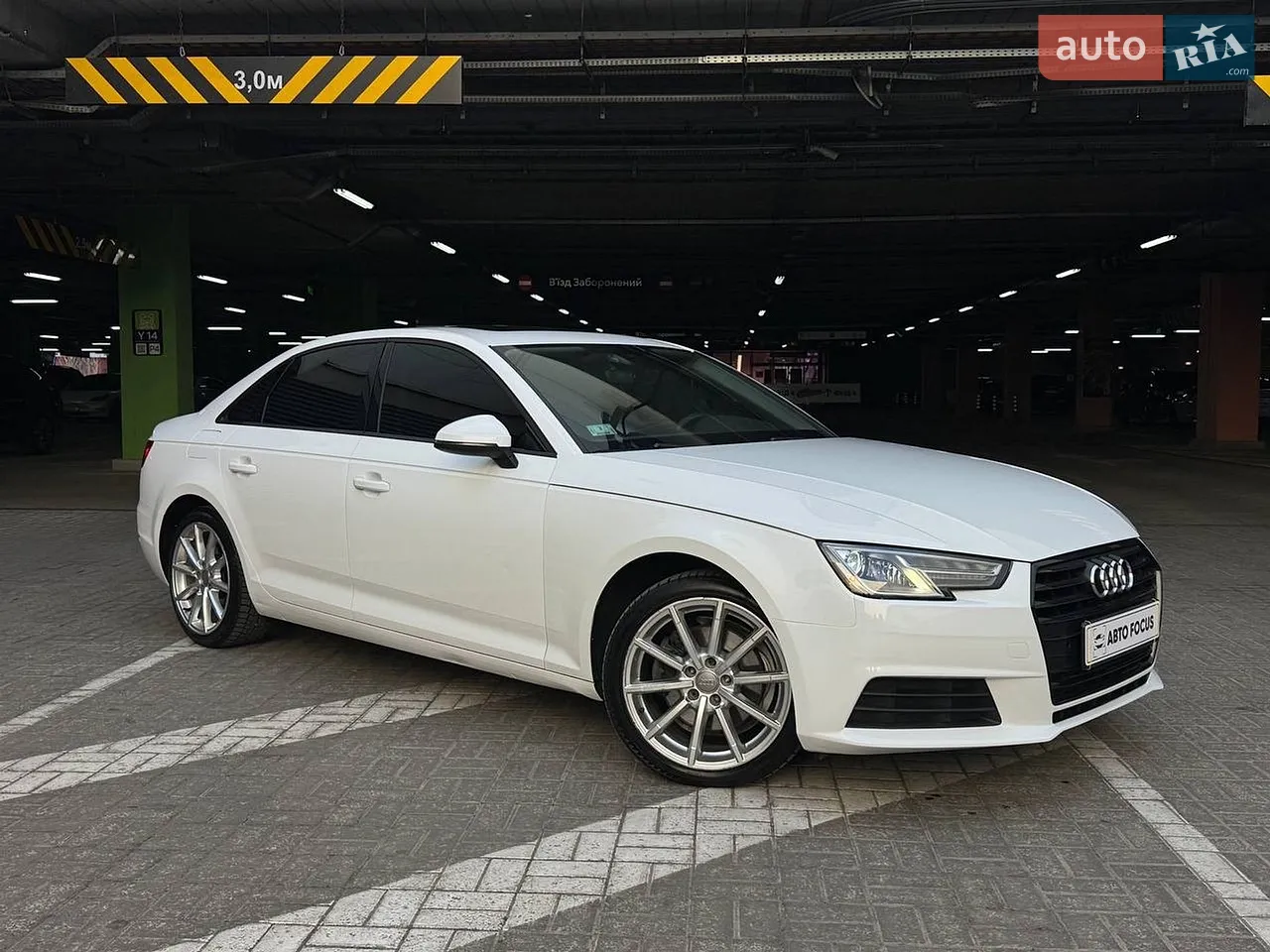 2015 Audi A4 - мініатюра 18
