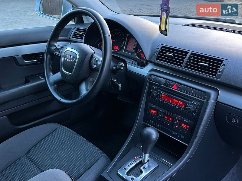 Универсал Audi A4 2005 в Сарнах