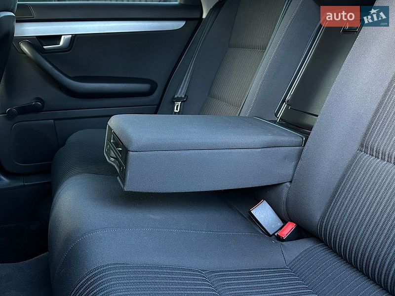 Универсал Audi A4 2005 в Сарнах