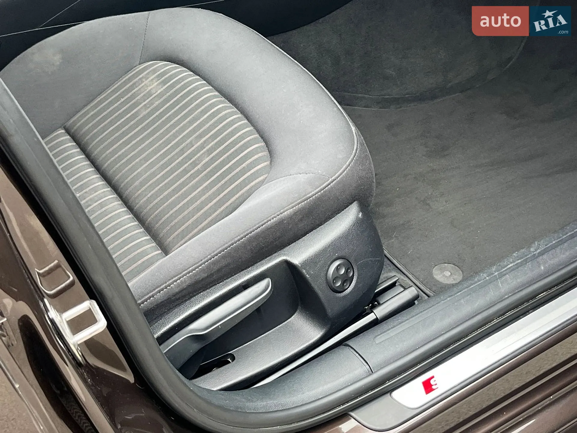 2015 Audi A4 - мініатюра 15