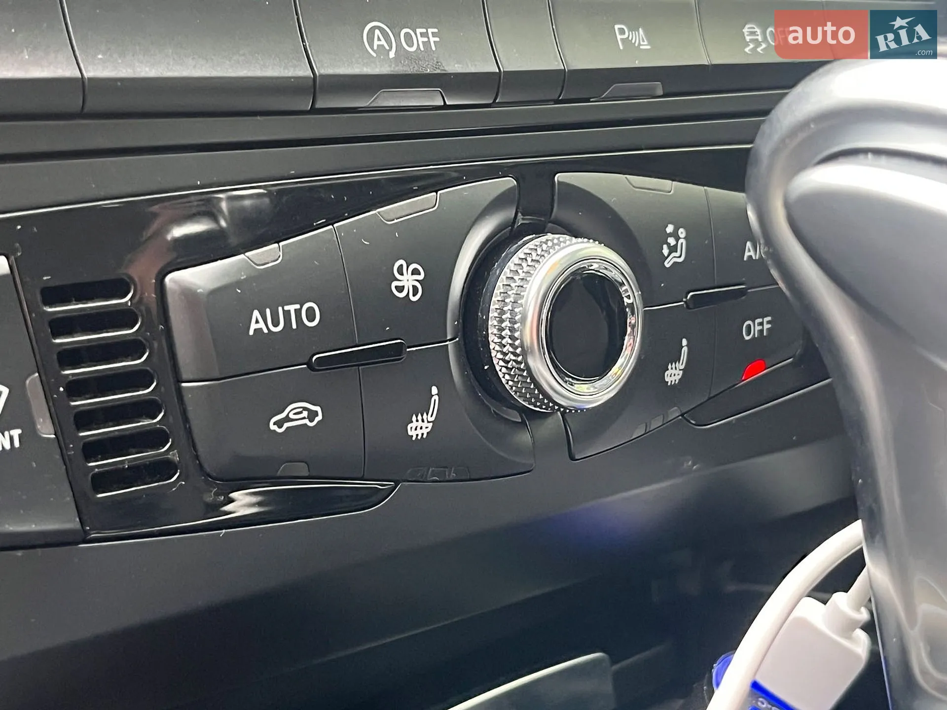 2015 Audi A4 - мініатюра 34