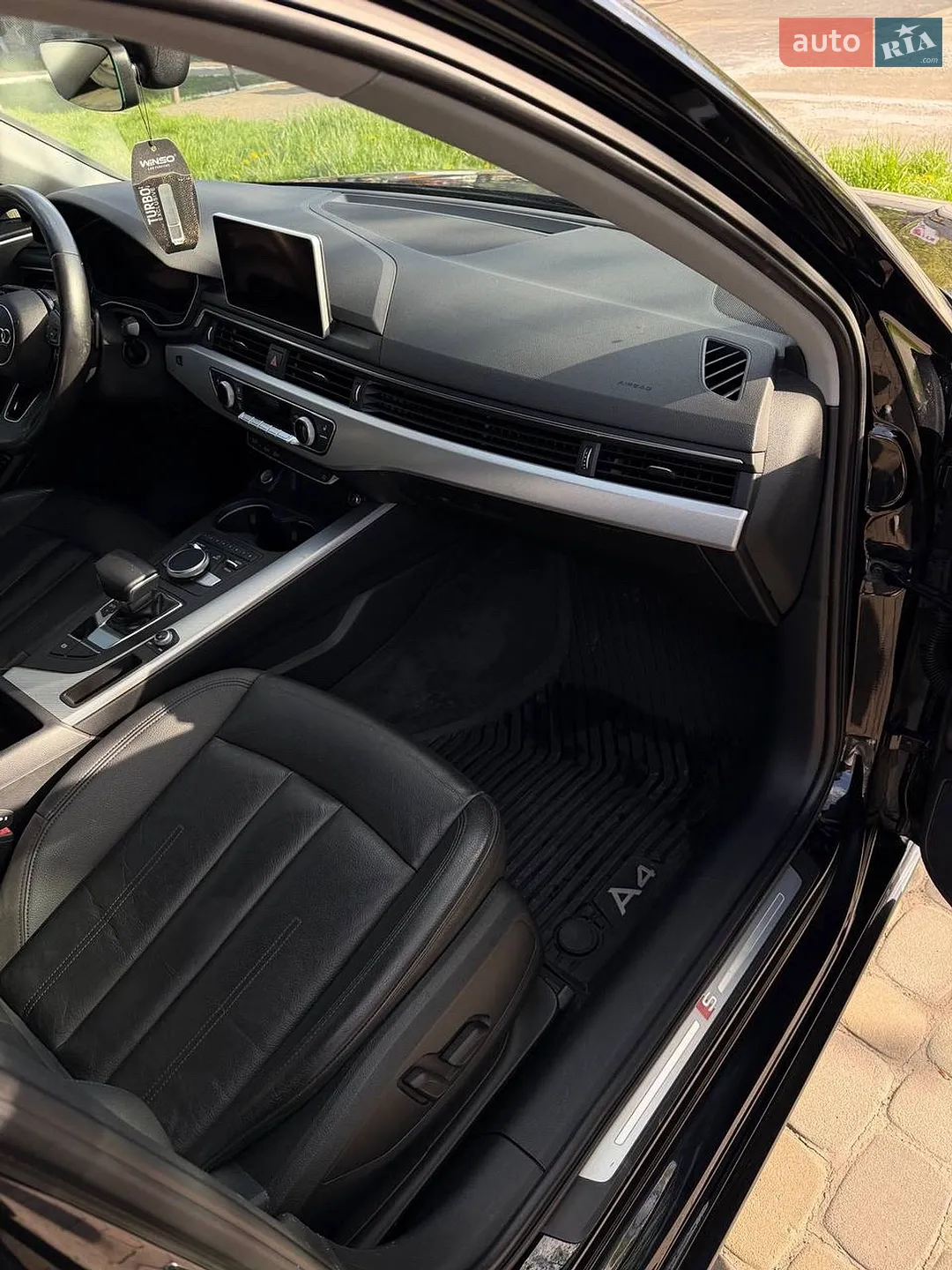 2016 Audi A4 - мініатюра 24