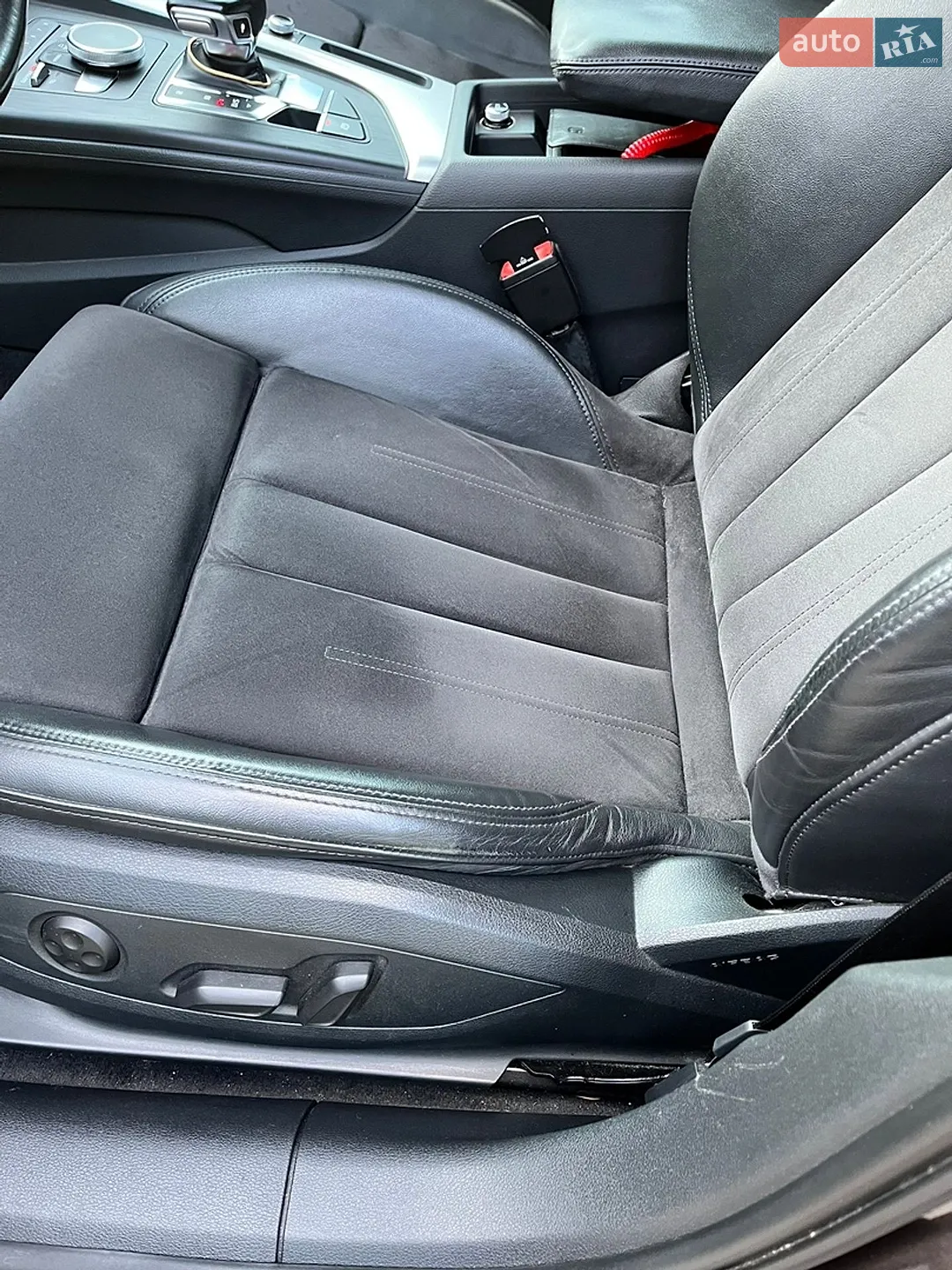 2016 Audi A4 - мініатюра 28