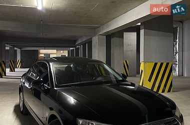 Седан Audi A4 2016 в Черновцах