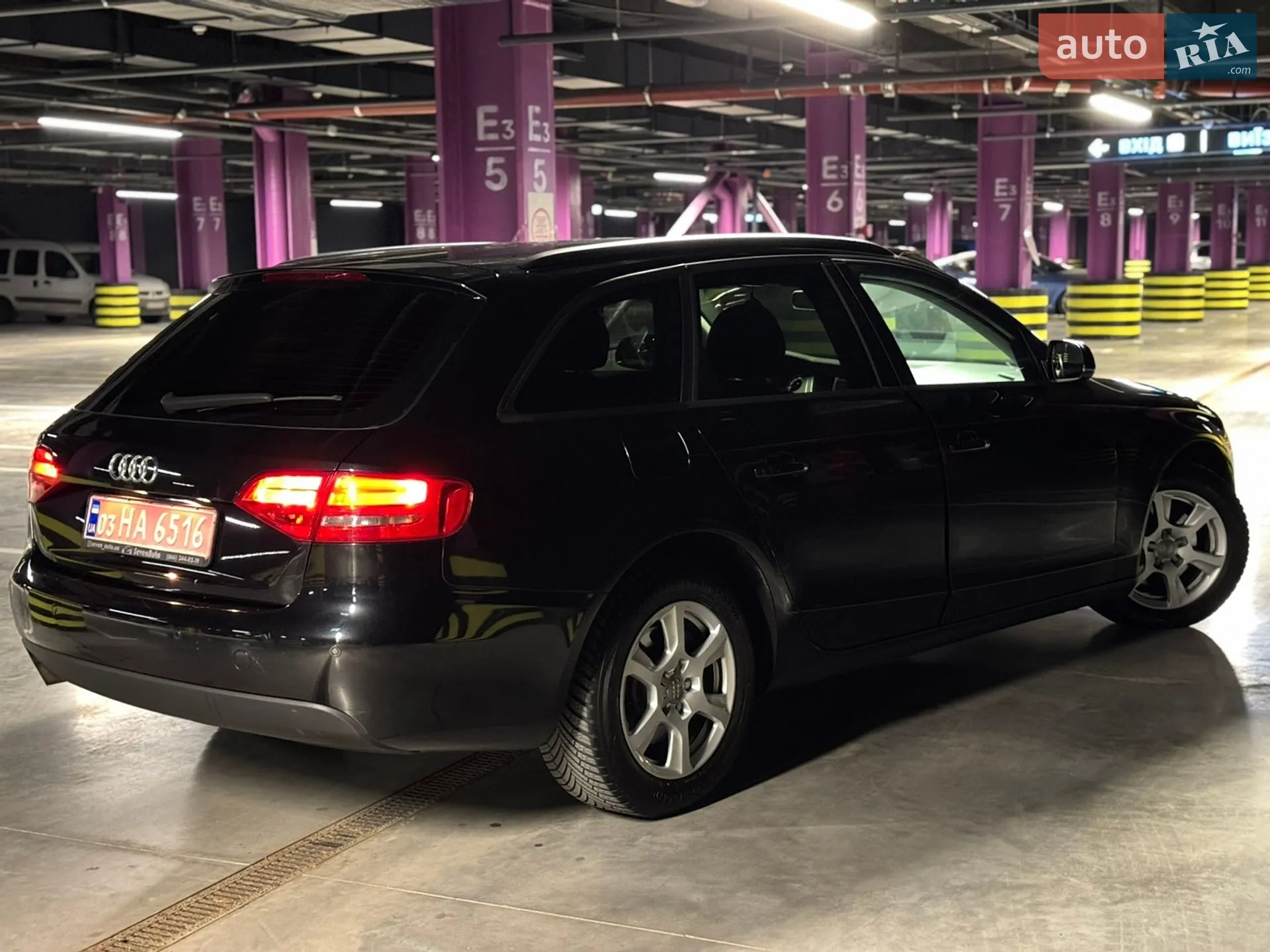 2010 Audi A4 - мініатюра 19