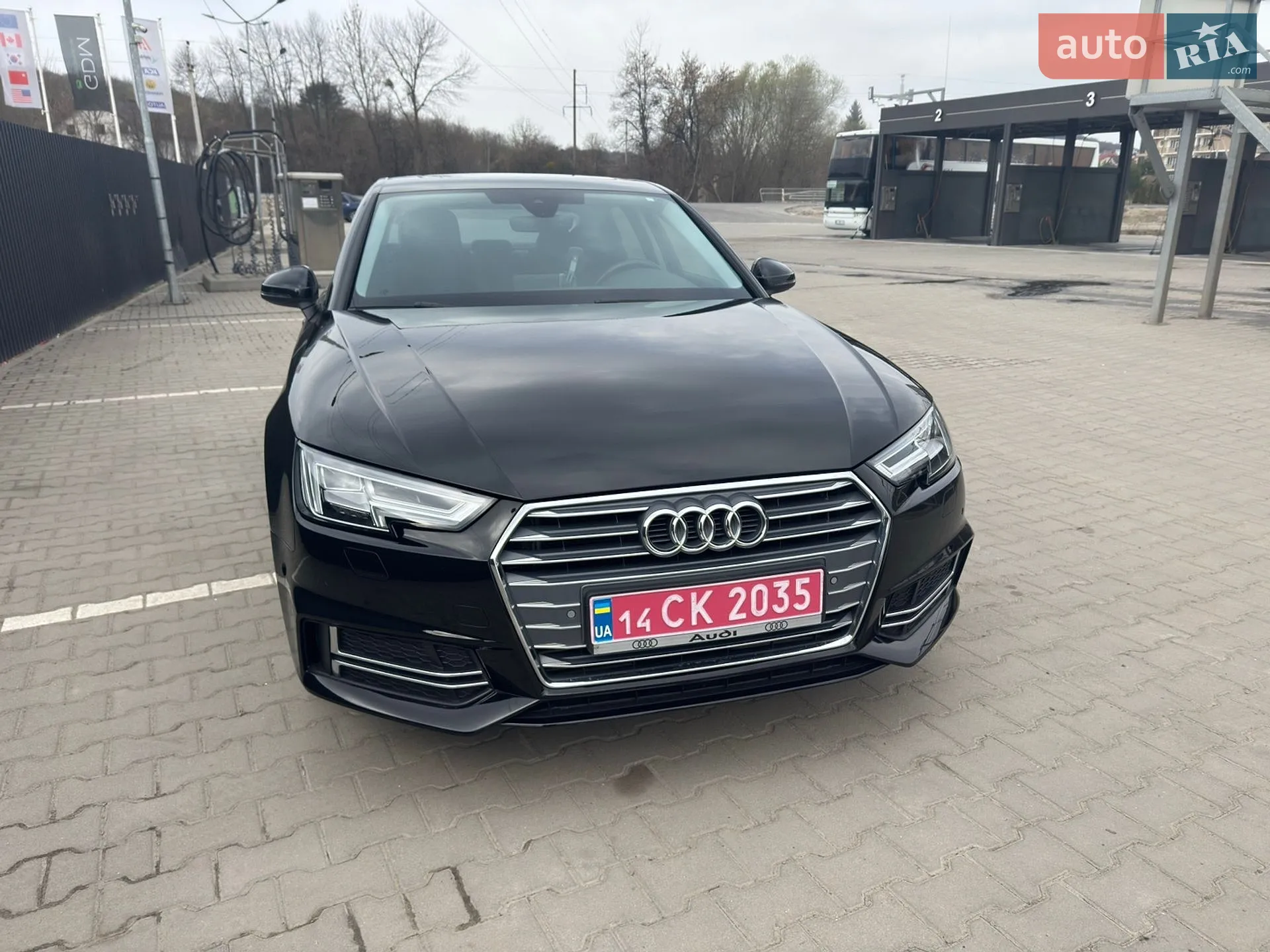 2017 Audi A4 - мініатюра 8