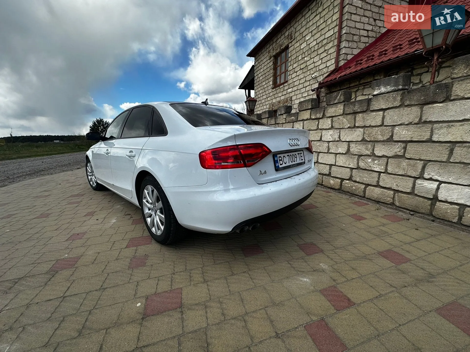 2011 Audi A4 - мініатюра 5