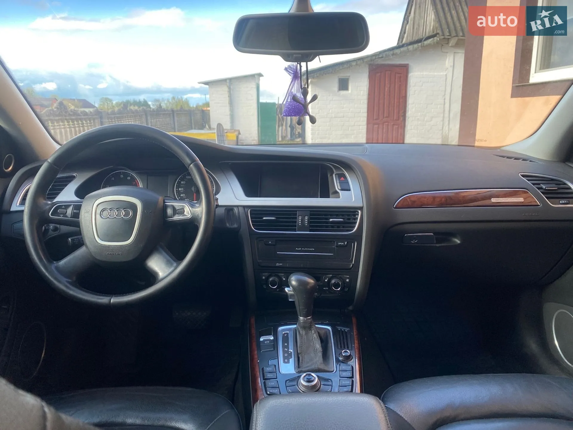 2011 Audi A4 - мініатюра 9