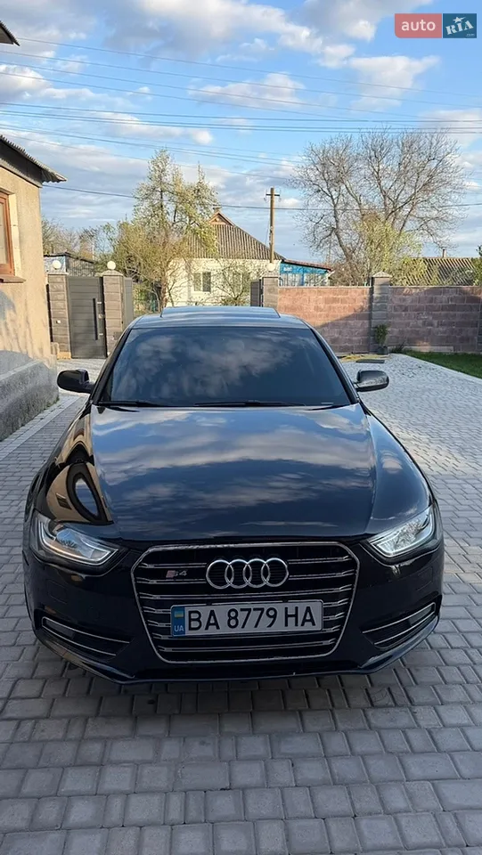 2013 Audi A4 - мініатюра 30