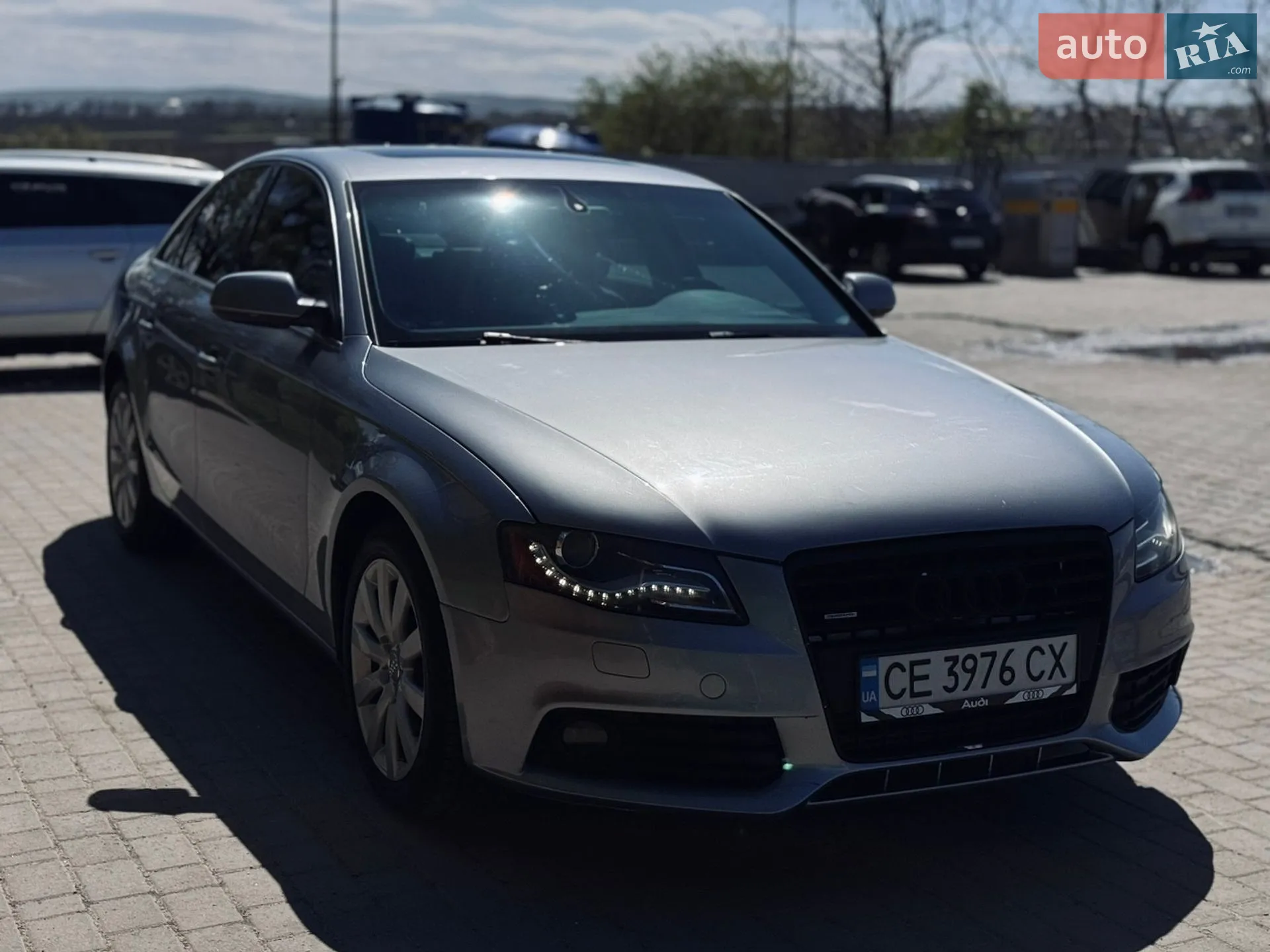 2010 Audi A4 - мініатюра 2