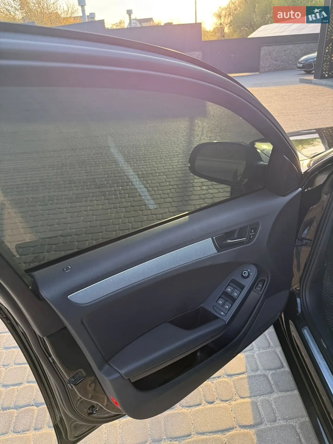 2010 Audi A4 - мініатюра 20
