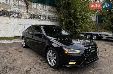 Седан Audi A4 2012 в Киеве