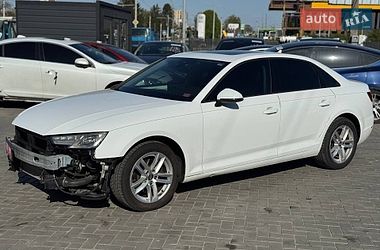 Седан Audi A4 2016 в Луцьку