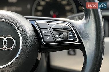 Седан Audi A4 2016 в Львове