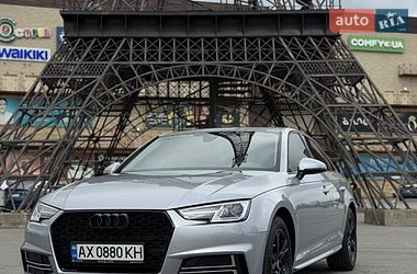 Седан Audi A4 2018 в Харкові
