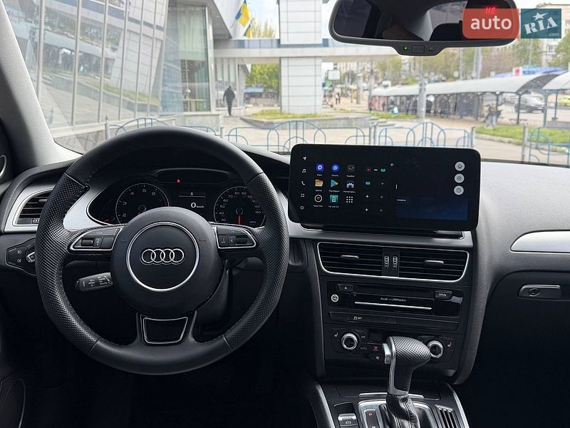 Седан Audi A4 2015 в Києві