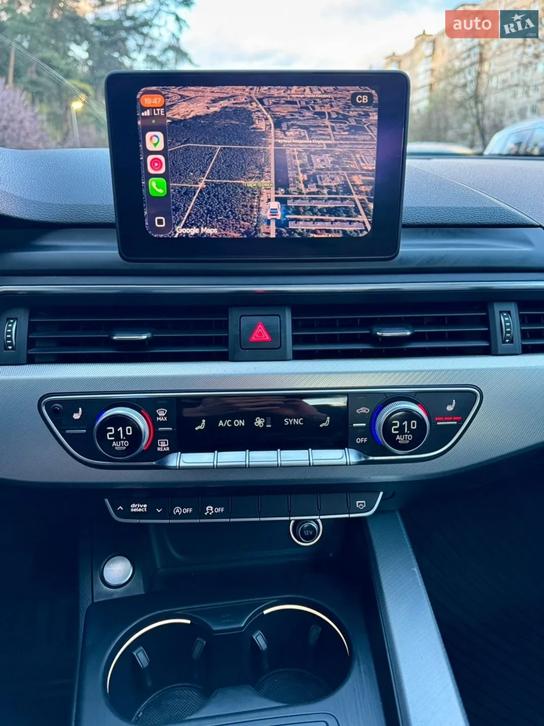 2016 Audi A4 - мініатюра 10
