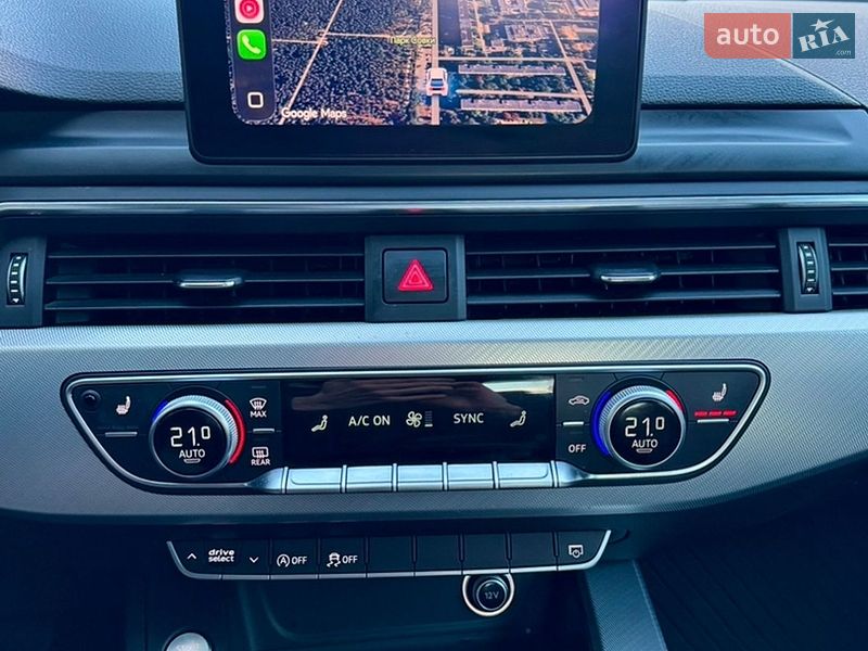 Седан Audi A4 2016 в Киеве