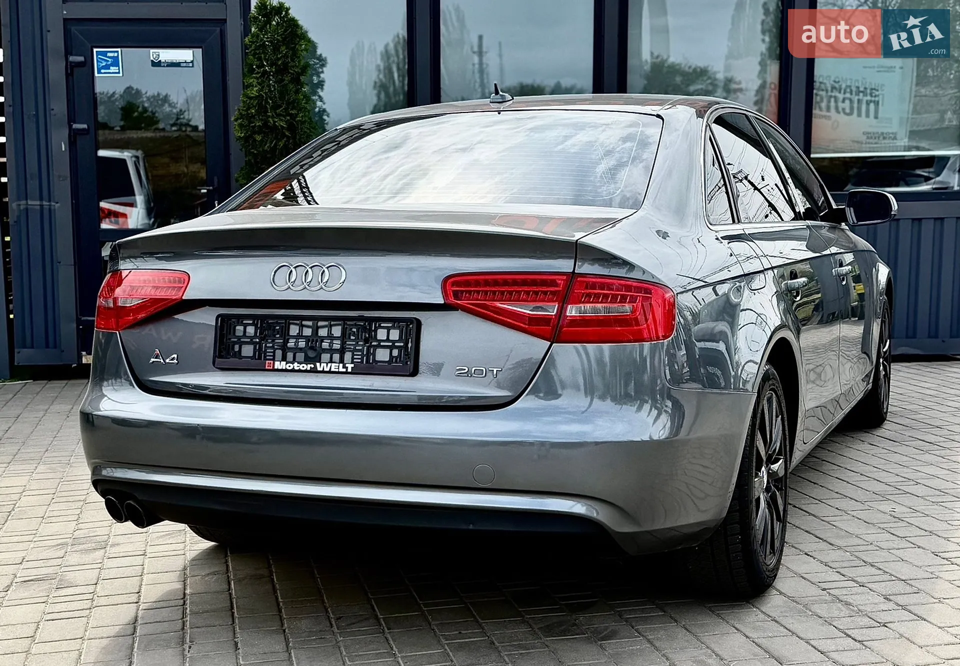 2012 Audi A4 - мініатюра 2
