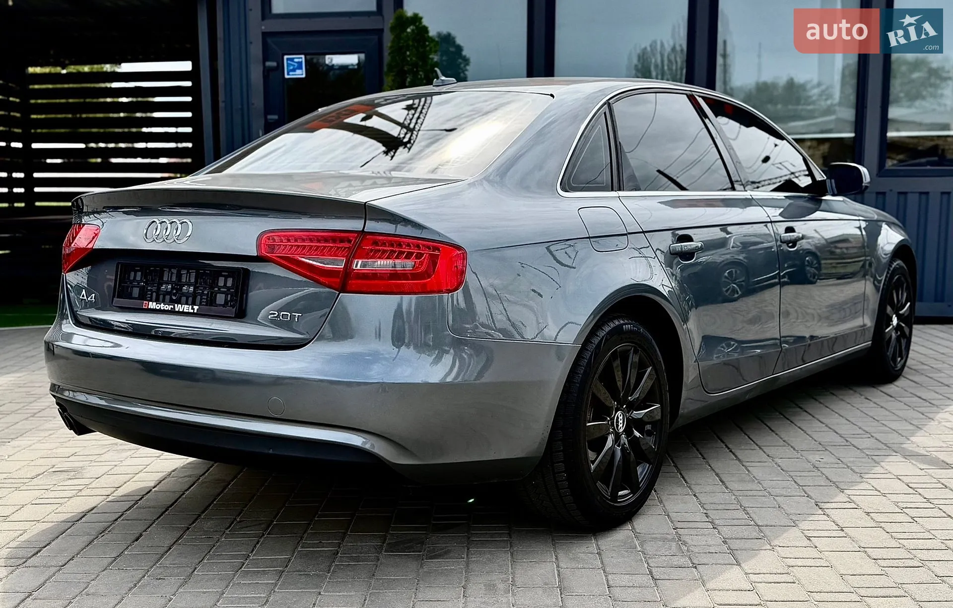 2012 Audi A4 - мініатюра 3
