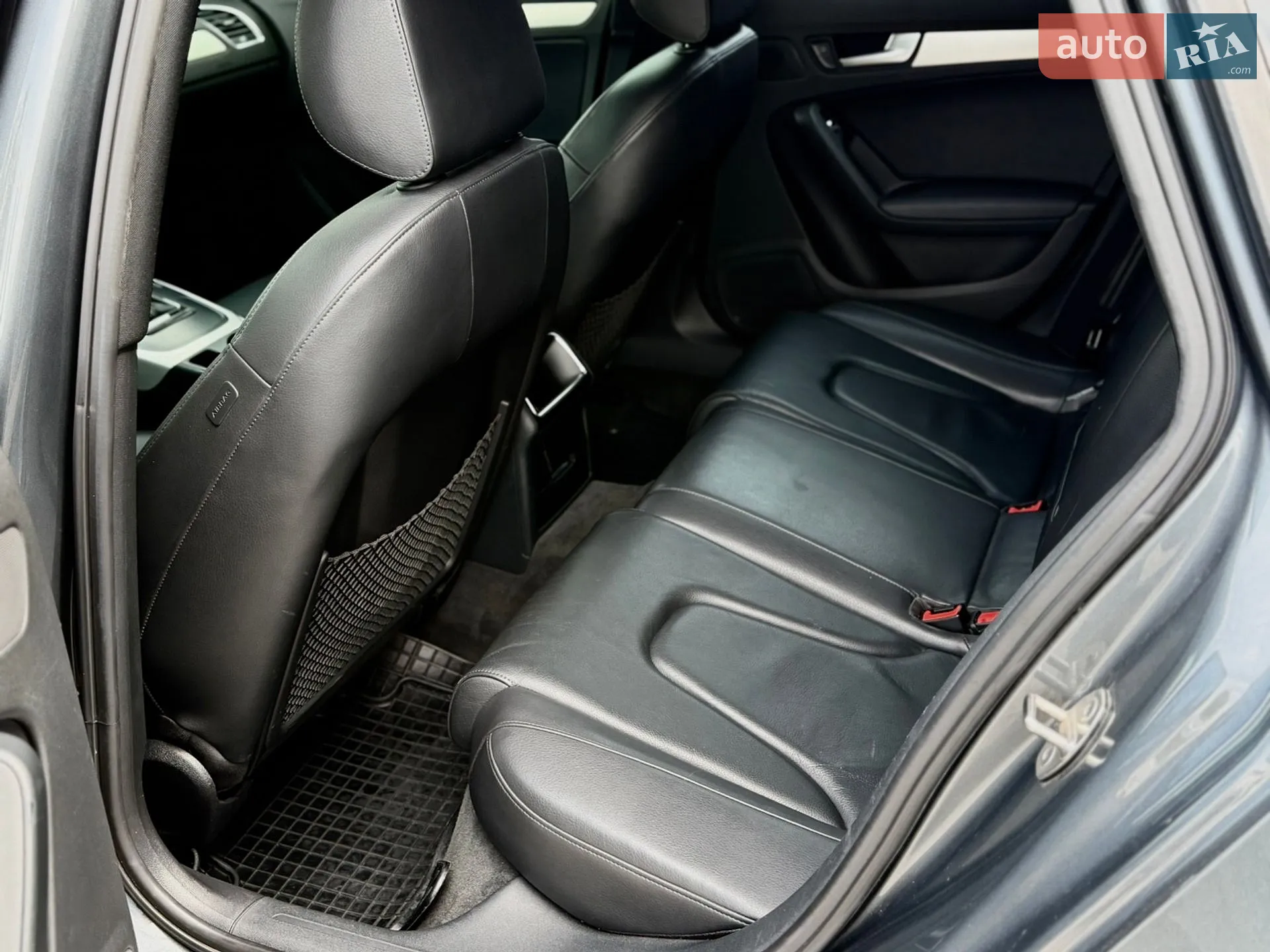 2012 Audi A4 - мініатюра 9