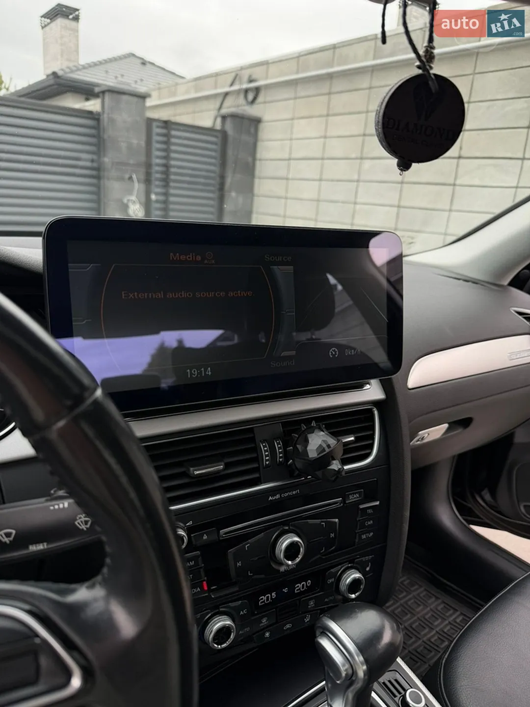 2015 Audi A4 - мініатюра 16