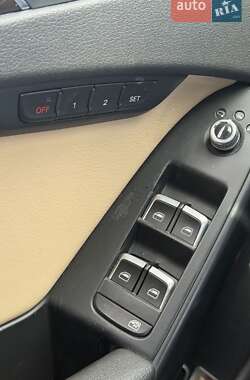 Седан Audi A4 2015 в Киеве