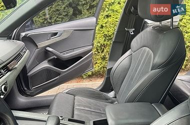 Седан Audi A4 2018 в Львове