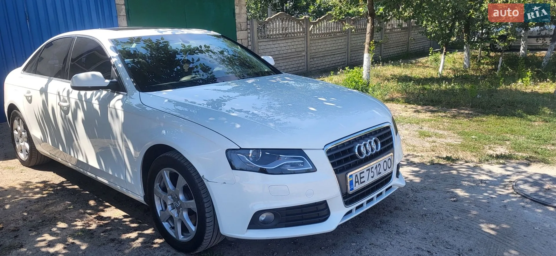 2010 Audi A4 - мініатюра 4
