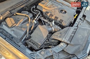 Седан Audi A4 2010 в Чернівцях
