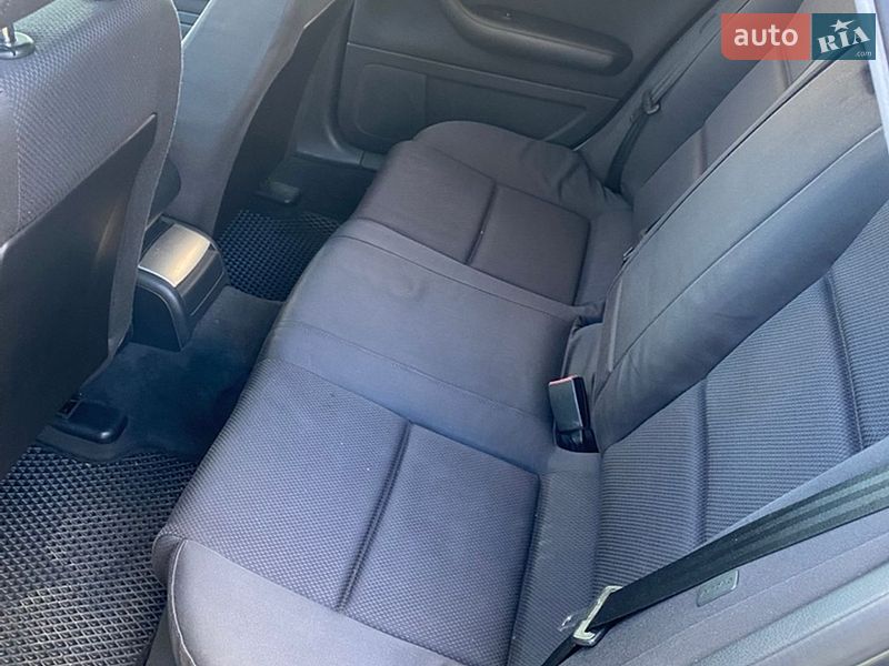 Універсал Audi A4 2005 в Луцьку