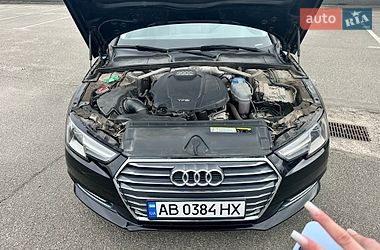 Седан Audi A4 2016 в Киеве
