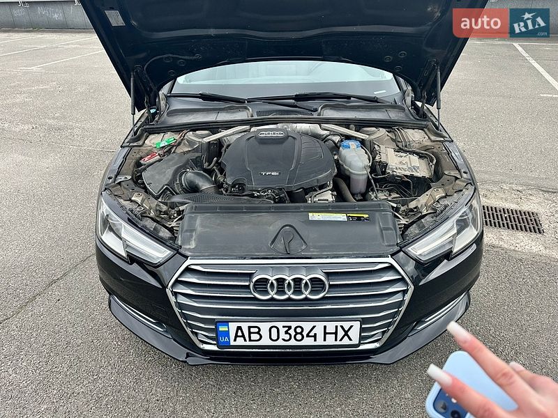 Седан Audi A4 2016 в Киеве