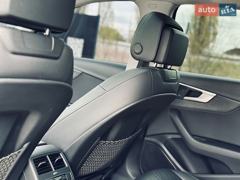 Седан Audi A4 2016 в Кременчуге