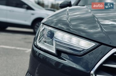 Седан Audi A4 2016 в Кременчуге