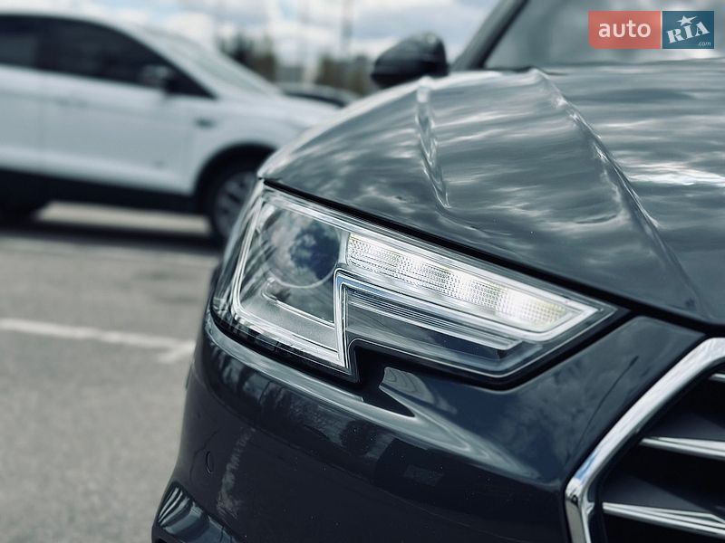 Седан Audi A4 2016 в Кременчуге
