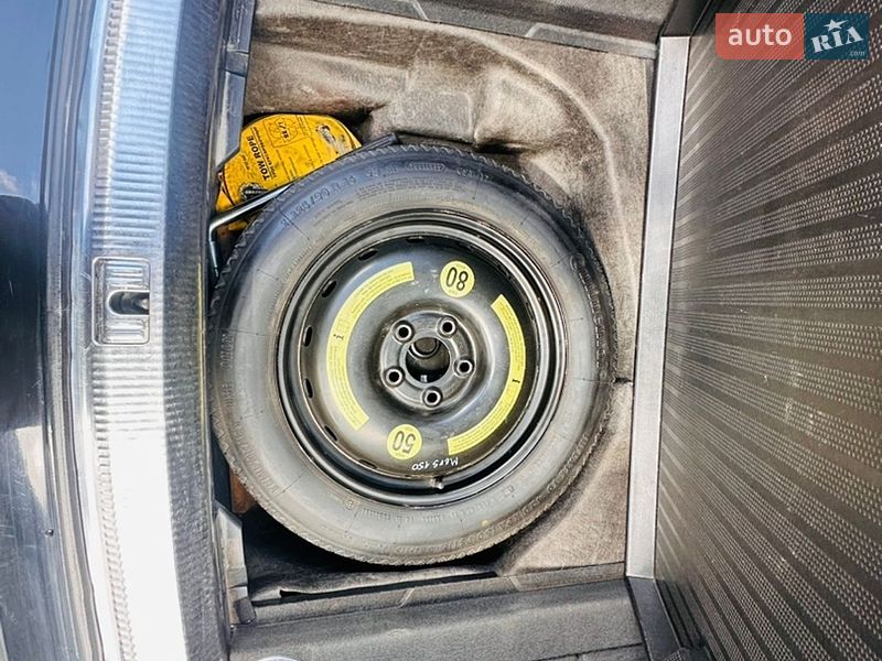 Універсал Audi A4 2013 в Чернівцях