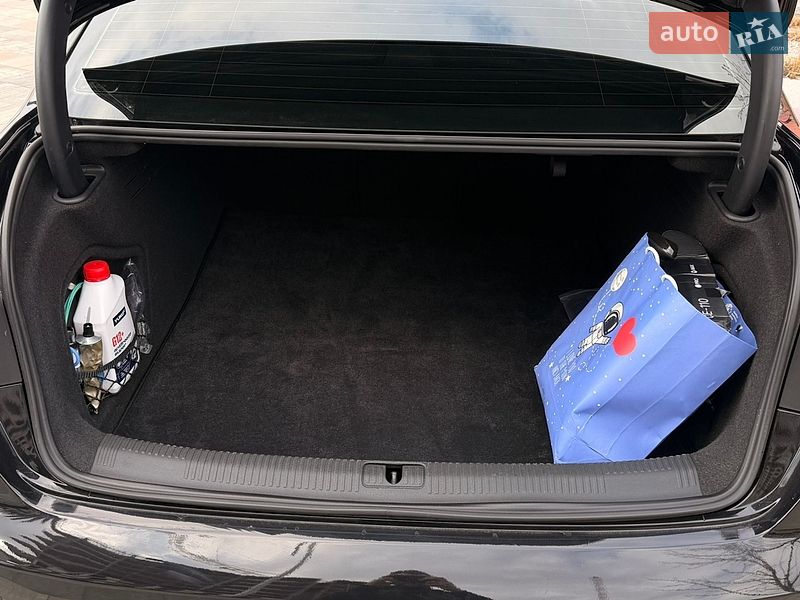 Седан Audi A4 2019 в Києві фото 32 Седан Audi A4 2019 в Києві