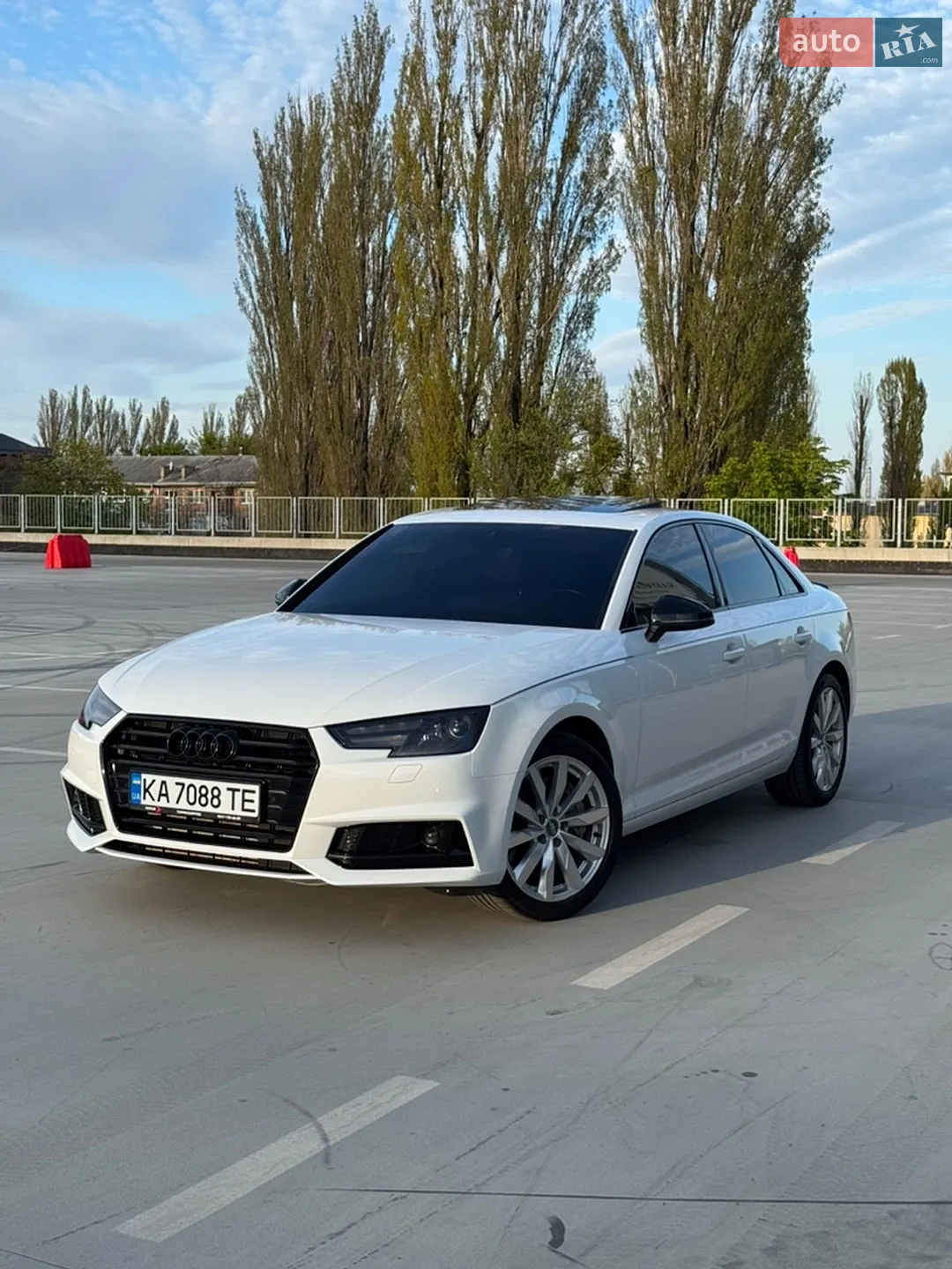 2016 Audi A4 - мініатюра 2