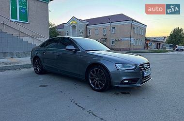 Седан Audi A4 2014 в Золотоноше
