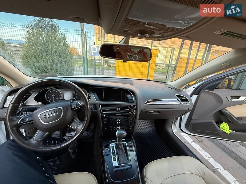 Седан Audi A4 2013 в Вінниці