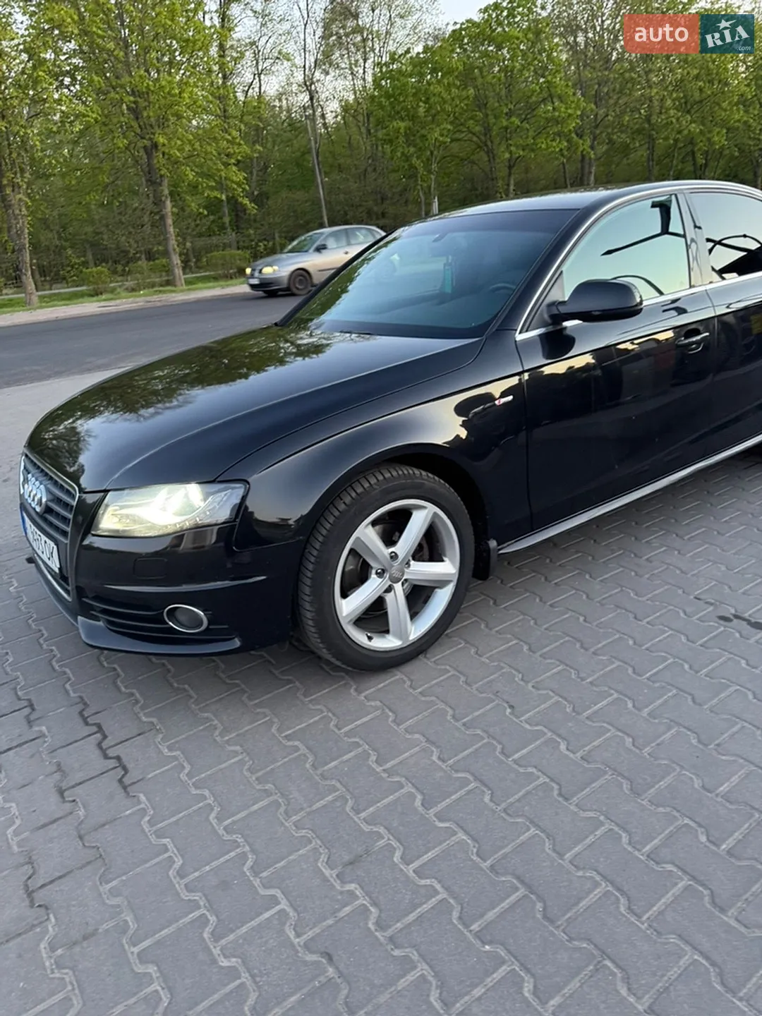 2011 Audi A4 - мініатюра 4