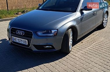 Седан Audi A4 2012 в Новомосковську