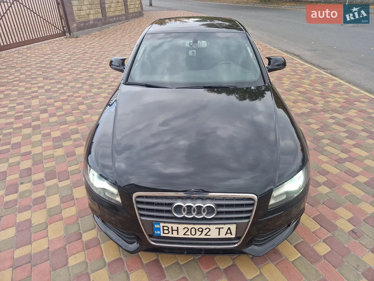 2010 Audi A4 - мініатюра 8